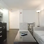 Apartment Metro *