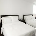 Apartment Metro *