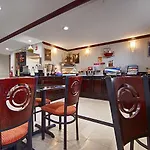Hotel Western Jfk Airport 3*
