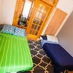 Large Three Bedroom Apartment - Nyc