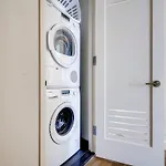 Global Luxury Suites At Sky