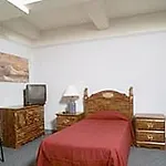 Hotel Flushing 2*