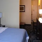Days & By Wyndham Ozone Park/jfk Airport New York