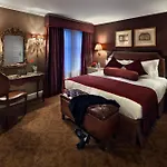 Hotel Plaza Athenee New York