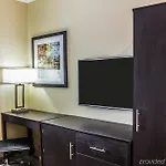 Hotel Pitkin New York