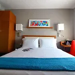Hotel Edge Washington Heights