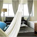 Nu 4* New York