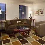 Aka Sutton Place Aparthotel 4*