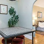 Lefferts Manor Bed & Breakfast New York