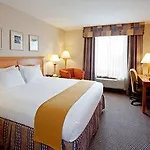 Express Brooklyn By Ihg Hotel