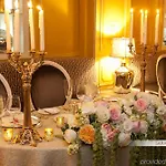 Plaza Athenee Hotel