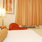 Western Jfk Airport 3*