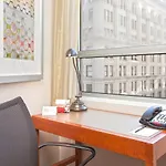 U Fifth Avenue, Empire State Building 3* New York