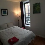 Three Bedroom Apartment - Henry Street #41
