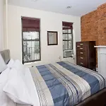 Amazing 2 Bedrooms At Theater District