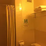 Hotel Seafarers International House New York