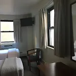 Hotel Seafarers International House