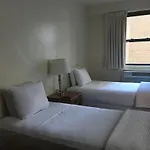 Hotel Seafarers International House New York