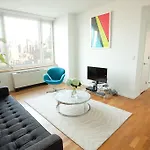 Self-Catering Apartment: East Side