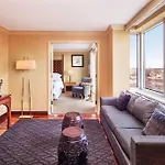 Hotel Sheraton Laguardia East 3*