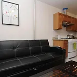 Brooklyn Arthouse Deluxe