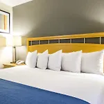Hudson River Hotel 3*