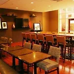 Hotel Hampton - Laguardia Airport 3*