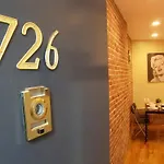 Midtown Manhattan Apartment