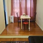 Arris Apartment