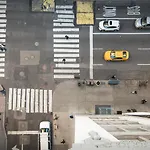 U Fifth Avenue, Empire State Building 3*