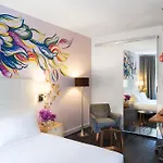 Hotel Nu 4*