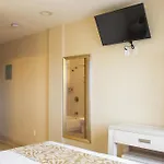 Hotel Phoenix Hotel Brooklyn Sunset Park (Adults Only) 2*