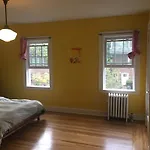 Jackson Heights House Townhouse