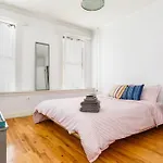 Stylish With A Relaxing Ambience Soho