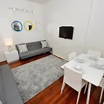 Places4Stay Upper West Side Comfort