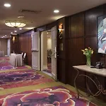 The Skyline Hotel 3*
