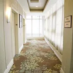 The Skyline Hotel 3*