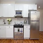 Modern 2B/1.5 Condo With Outdoor Space