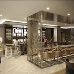 Hotel Hilton Brooklyn - Newly Renovated 4*