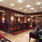 Hotel Excelsior 3*