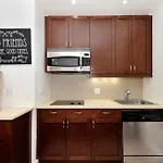 Places4Stay Midtown South Comfort