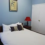 Three-Bedroom In Midtown