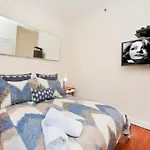 One-Bedroom On 7Th
