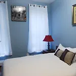 Three-Bedroom In Midtown