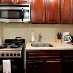 3 Bedroom Apartment In Midtown South