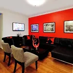 Five-Bedroom In Nyc