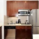 One Bedroom Apartment Midtown South