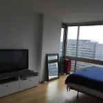 Time Square Rooms