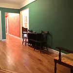 Cute Flat For Two