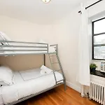Sunny & Luxurious West Village Residence - 3 Bedrooms!